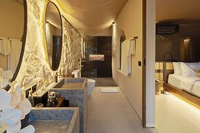 Ubud Mas Glamping Luxury Tent