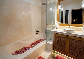 Villa Frangipani Seminyak