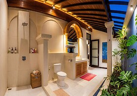 Villa Frangipani Seminyak