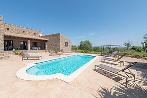 Bellpuig - Villa With Private Pool In Arta