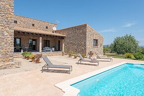 Bellpuig - Villa With Private Pool In Arta