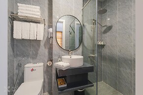 Nature Hotel - Le Hong Phong