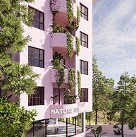 Nature Hotel - Le Hong Phong