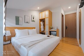 Nature Hotel - Le Hong Phong