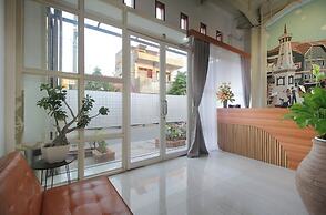 Hotel Radyoharto