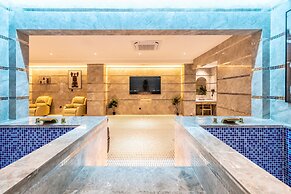 Bole Jing Pin Hotel