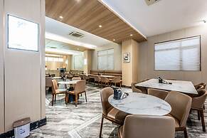 Bole Jing Pin Hotel