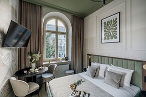 The Garden Collection