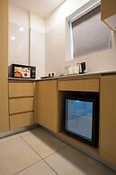 AR SUITES KLJ SQUARE