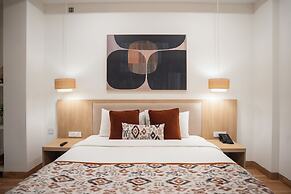 AR SUITES KLJ SQUARE