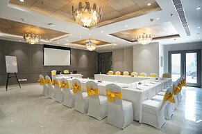 AR SUITES KLJ SQUARE