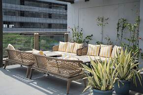 AR SUITES KLJ SQUARE