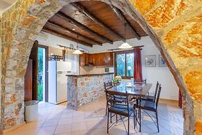 Villa Nineta in Tavronitis