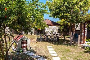 Villa Nineta in Tavronitis