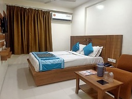 Hotel Citizen- Surat