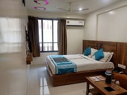 Hotel Citizen- Surat
