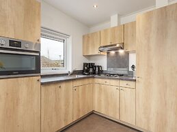 Lakefront Holiday Home