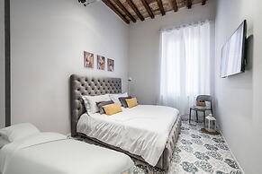 EMILIA SUITE PALACE