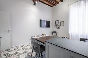 EMILIA SUITE PALACE
