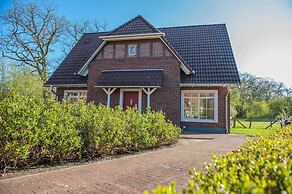 Family Escape With Garden