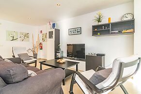 Moll 3 in Cala Bona With 2 Bedrooms and 2 Bathrooms