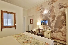 MADAMA GUEST HOUSE