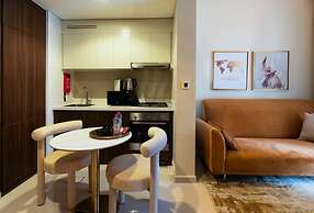 Burj Khalifa View - High Floor 1BR Apt
