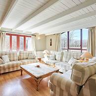 Host Stay The Coach House