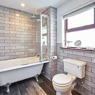 Host Stay The Coach House