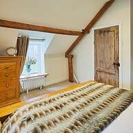 Host Stay Colcott Cottage