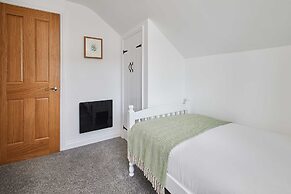 Host Stay Rose Cottage