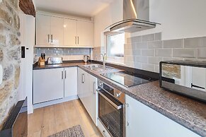 Host Stay Rose Cottage