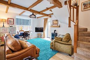 Host Stay The Snug
