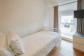 Host Stay Trefor Cottage
