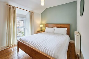 Host Stay Trefor Cottage