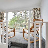 Host Stay Trefor Cottage