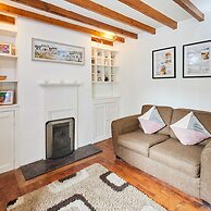 Host Stay Trefor Cottage