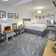 Host Stay Blayshaw House