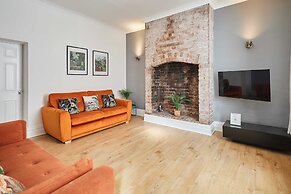 Host Stay Milbanke House