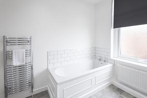Host Stay Milbanke House