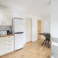 Host Stay Milbanke House