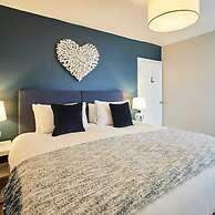 Host Stay Esk View