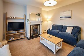 Host Stay Esk View