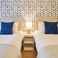 Host Stay Esk View