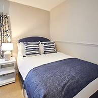 Host Stay Esk View