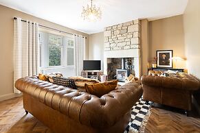 Host Stay Bankfoot Cottage
