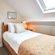 Host Stay Sunstar