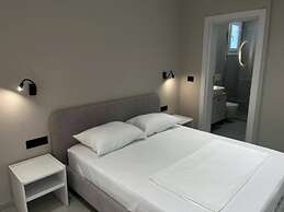 Lians Rooms