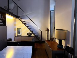 THE BOOK NOOK