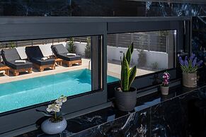 Diamond Villa With Swimming Pool